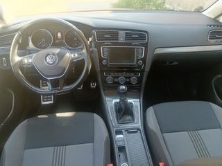 Volkswagen Golf 2016 1.6 TDI ALLSTAR BLUEMOTION Tech EURO 6-thumb-33