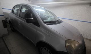 Toyota Yaris 2000