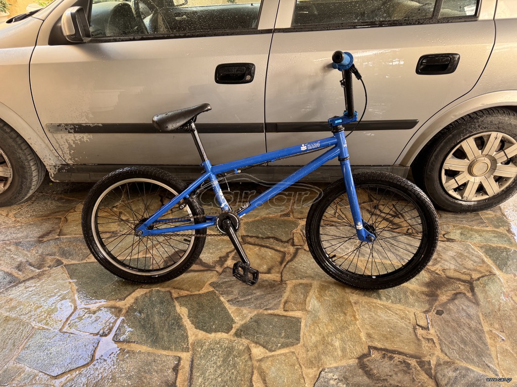 BMX Haro 2024 laucia