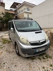 Opel Vivaro 2009 Tour