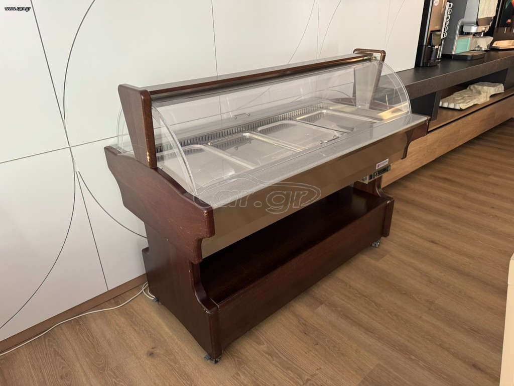 Ψυχομενη Βιτρινα Self service
