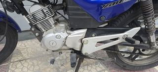 Yamaha YBR 125 2006-thumb-5