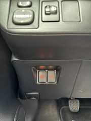 Toyota Yaris 2017 1.3 VVT-i Edition-S_ Navi_ R.Camera-thumb-35