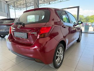 Toyota Yaris 2017 1.3 VVT-i Edition-S_ Navi_ R.Camera-thumb-14
