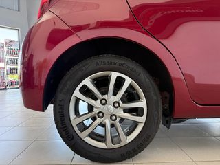 Toyota Yaris 2017 1.3 VVT-i Edition-S_ Navi_ R.Camera-thumb-91