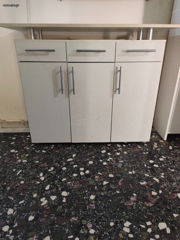 Μπουφές - Buffet cupboard