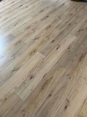 Swiss Krono Millenium Oak / Millenium Eiche 12mm Superior laminate πάτωμα + υπόστρωμα – 505τμ