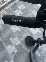 Ηλεκτρικά Πατίνια Ducati 2025