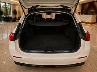 Mercedes-Benz C 220 2023 4MATIC,Avantgarde,ACC,FULL SERVICE HISTORY,LED,LEATHER,-thumb-5