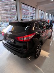 Nissan Qashqai 2016-thumb-3