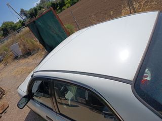 Suzuki Baleno 2001-thumb-4