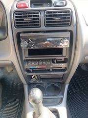 Suzuki Baleno 2001-thumb-9