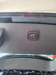 Opel Astra 2018-thumb-12