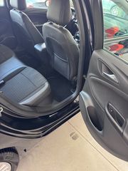 Opel Astra 2018-thumb-15