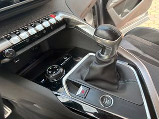 Peugeot 3008 2019 1.2 PURETECH 130 'CROSSWAY'GRIP CONTROL-thumb-52