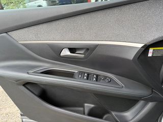 Peugeot 3008 2019 1.2 PURETECH 130 'CROSSWAY'GRIP CONTROL-thumb-58