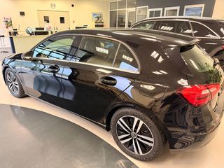 Mercedes-Benz A 180 2019-thumb-6