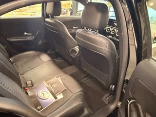 Mercedes-Benz A 180 2019-thumb-20
