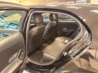 Mercedes-Benz A 180 2019-thumb-24