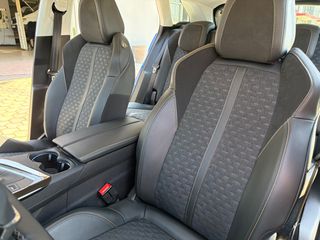 Peugeot 3008 2021 1.2 PURETECH 130 ''ROAD TRIP'' FACE LIFT FULL-thumb-74
