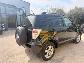 Daihatsu Terios 2010-thumb-4