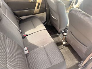 Daihatsu Terios 2010-thumb-11