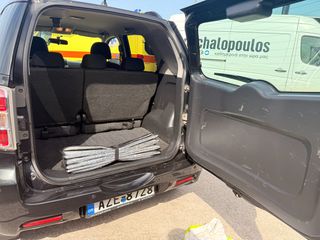 Daihatsu Terios 2010-thumb-22
