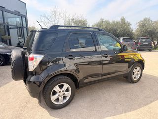 Daihatsu Terios 2010-thumb-24