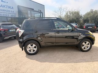 Daihatsu Terios 2010-thumb-25