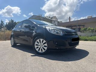 Kia Rio 2014 FULL EXTRA-thumb-4