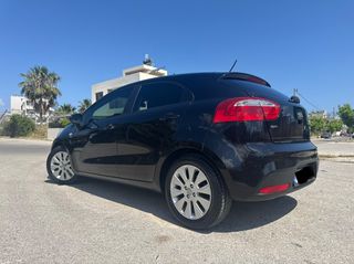Kia Rio 2014 FULL EXTRA-thumb-6