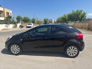 Kia Rio 2014 FULL EXTRA-thumb-8