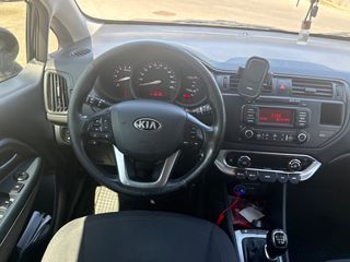 Kia Rio 2014 FULL EXTRA-thumb-31