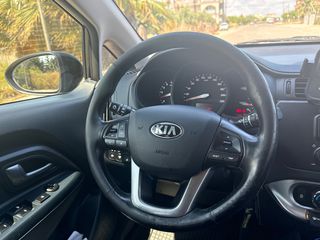 Kia Rio 2014 FULL EXTRA-thumb-32