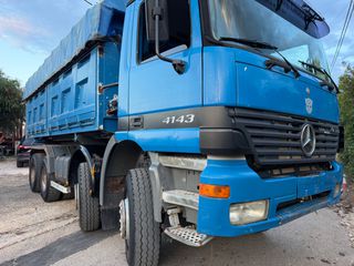 Ανατροπή Mercedes-Benz 2003 4143 actros