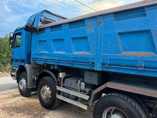 Ανατροπή Mercedes-Benz 2003 4143 actros-thumb-19