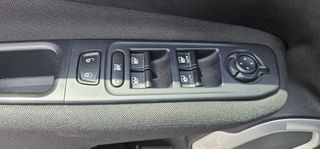 Jeep Renegade 2017 LONGITUDE-thumb-11
