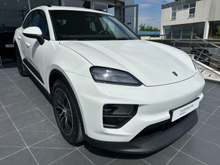 Porsche Macan 2026 4 Electric-thumb-4