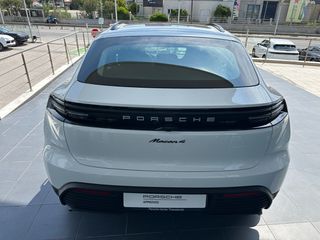 Porsche Macan 2026 4 Electric-thumb-7