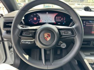 Porsche Macan 2026 4 Electric-thumb-20