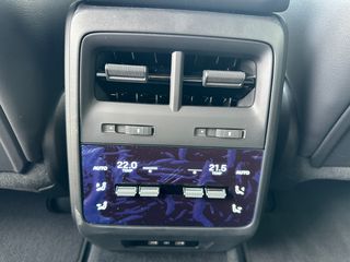Porsche Macan 2026 4 Electric-thumb-31