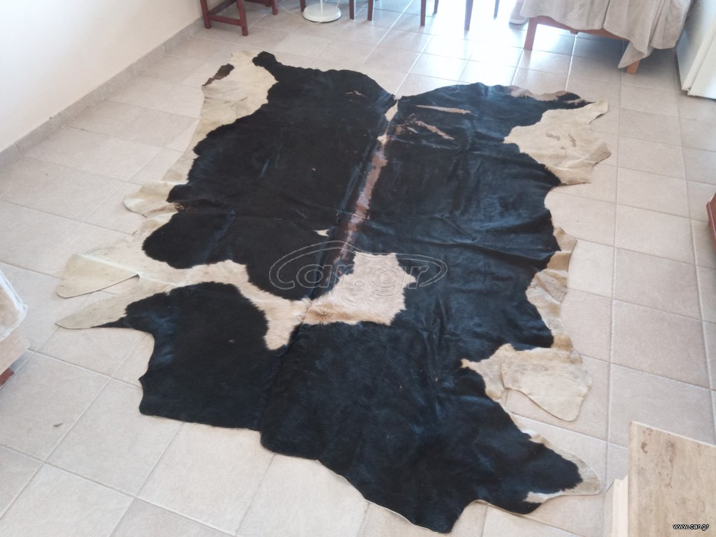 Χαλί από δέρμα αγελάδας