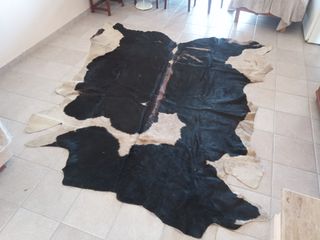 Χαλί από δέρμα αγελάδας