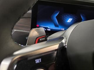 Bmw 750 2025 M Sport Pro INDIVIDUAL-thumb-12