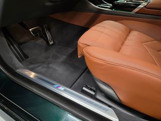 Bmw 750 2025 M Sport Pro INDIVIDUAL-thumb-16