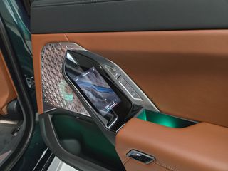 Bmw 750 2025 M Sport Pro INDIVIDUAL-thumb-28