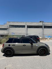 Mini Cooper S 2019-thumb-6