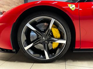Ferrari SF90 2021 STRADALE FULL CARBON-thumb-9