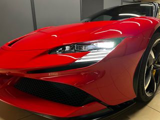 Ferrari SF90 2021 STRADALE FULL CARBON-thumb-10