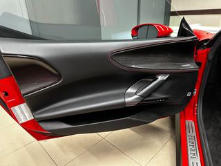 Ferrari SF90 2021 STRADALE FULL CARBON-thumb-14